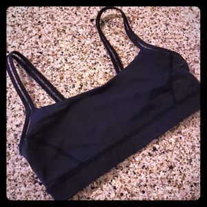 lululemon sports bra size 8